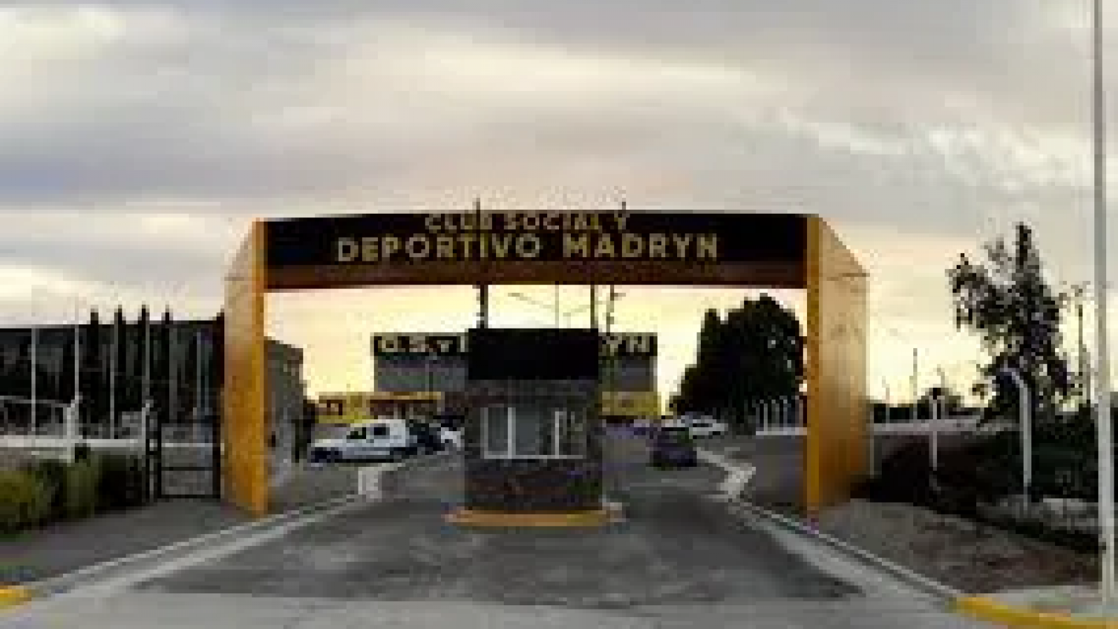 Escándalo en Deportivo Madryn: Despidos por apuestas deportivas y amenazas