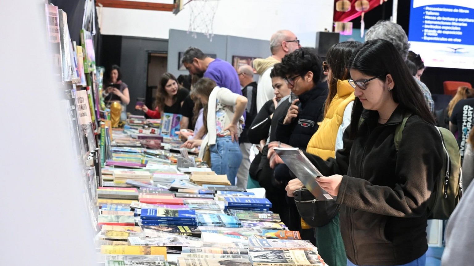 Puerto Madryn se prepara para la V Feria Municipal del Libro con destacados escritores