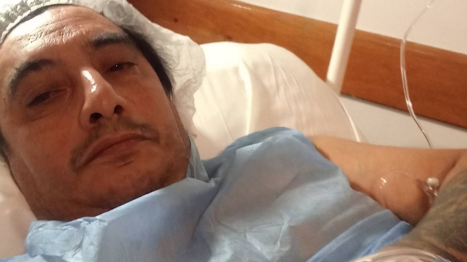 Es marinero, sufrió un infarto, volvió a ser internado y pide ayuda