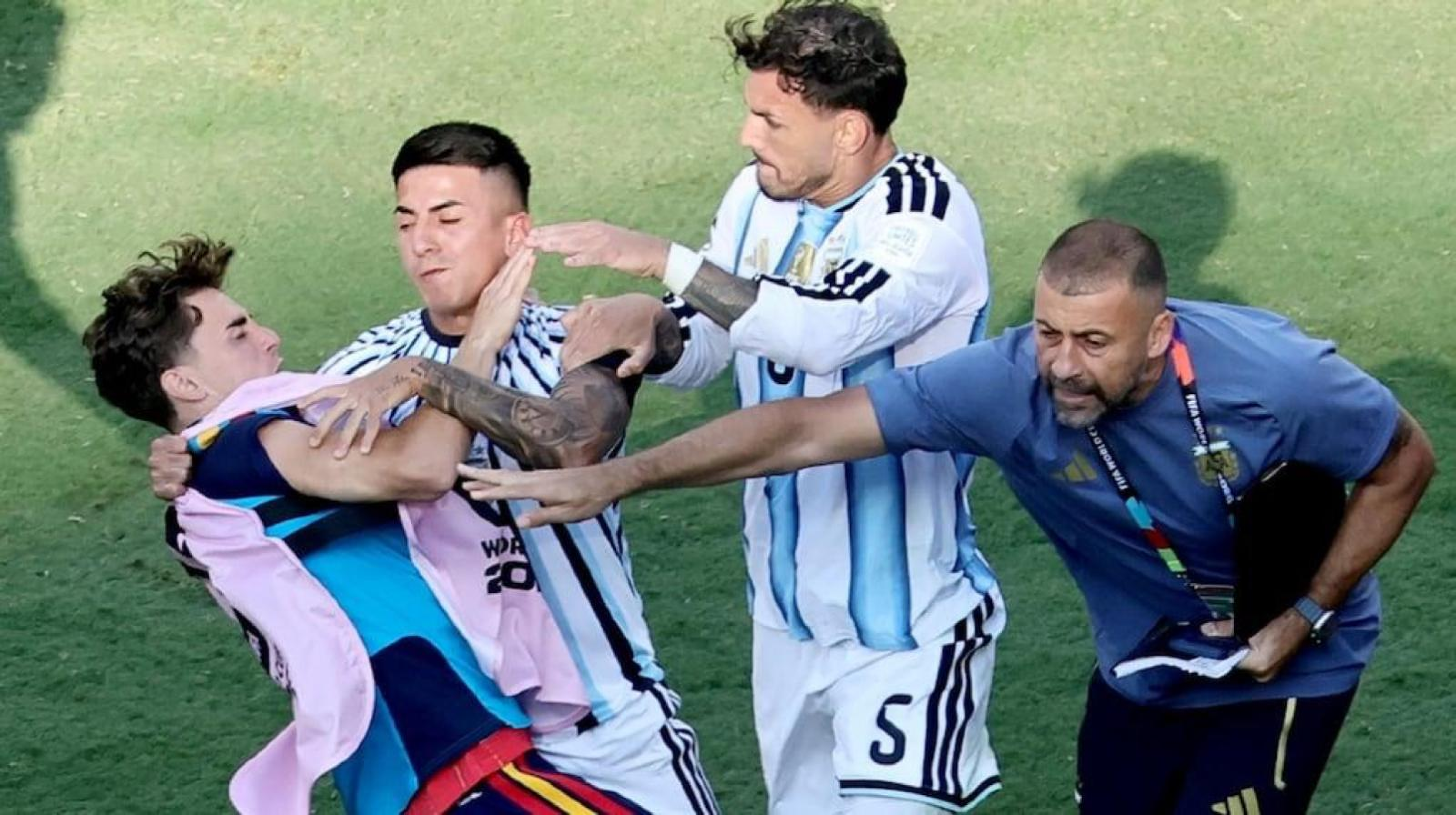 Dura sanción de la FIFA a jugadores de la Selección Argentina tras la final con España