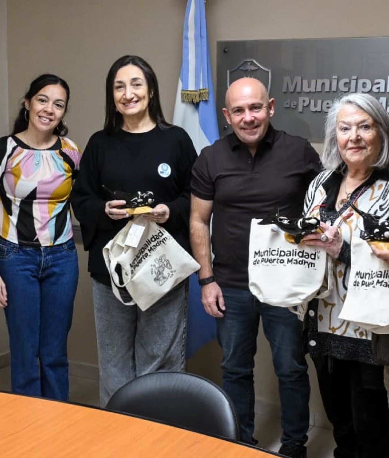 Sastre: "Es un orgullo que Madryn sea sede de un Congreso Internacional que pone en valor nuestro patrimonio y nuestra cultura"