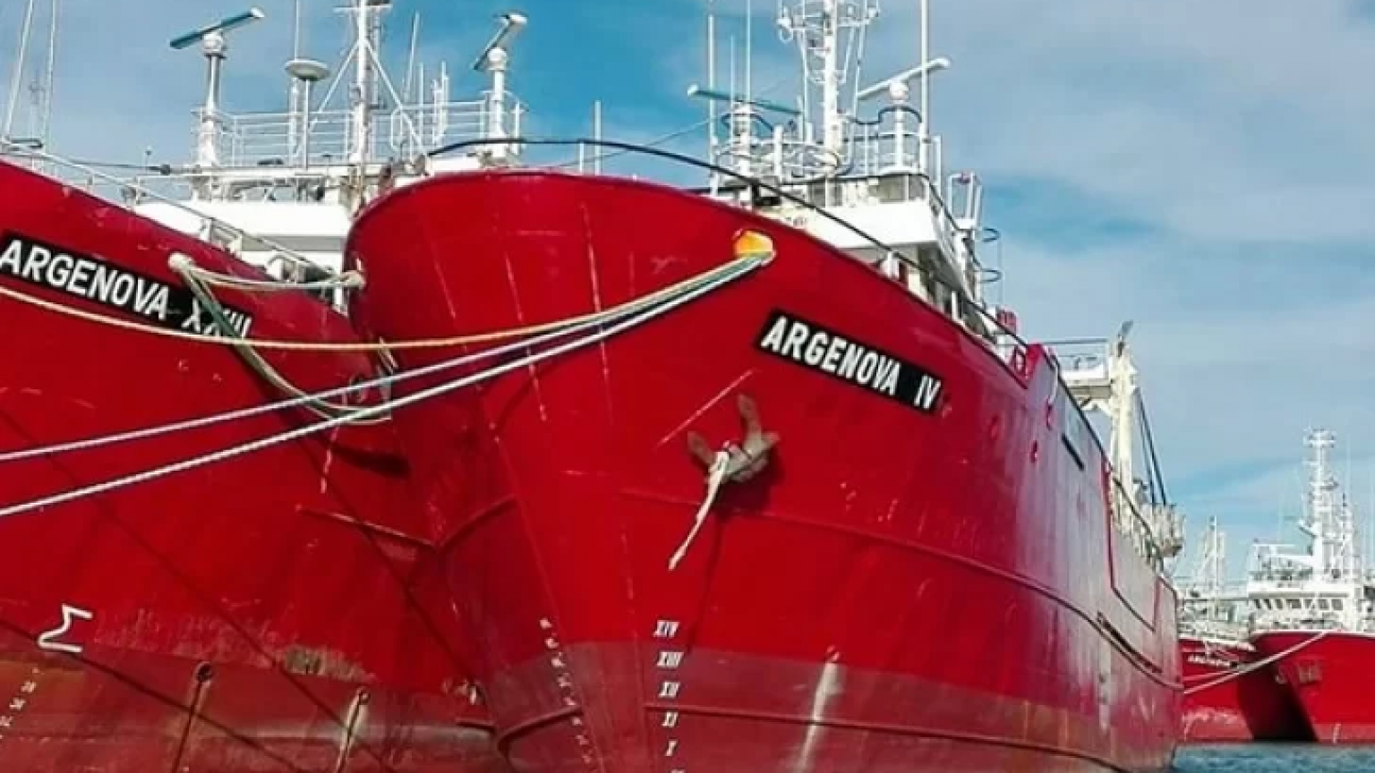 Murió un tripulante de 36 años a bordo del Argenova IV frente a las costas de Chubut