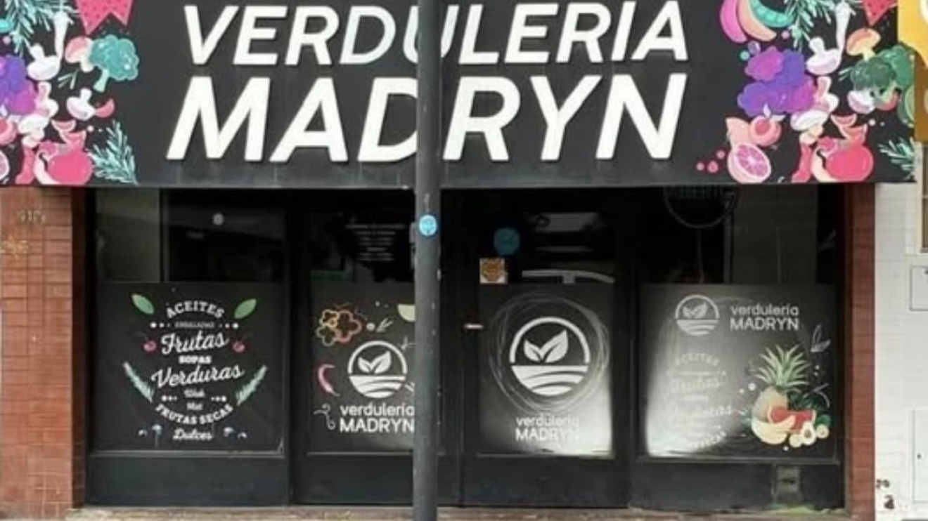 Los latidos del ayer en la calle 25 de Mayo: dos comercios que mantienen vivo el espíritu de pueblo