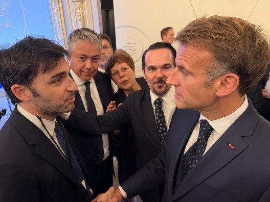 Cumbre en París: Chubut abrochó una inversión de USD 1.200 millones para Cerro Dragón y una nueva planta en Trelew