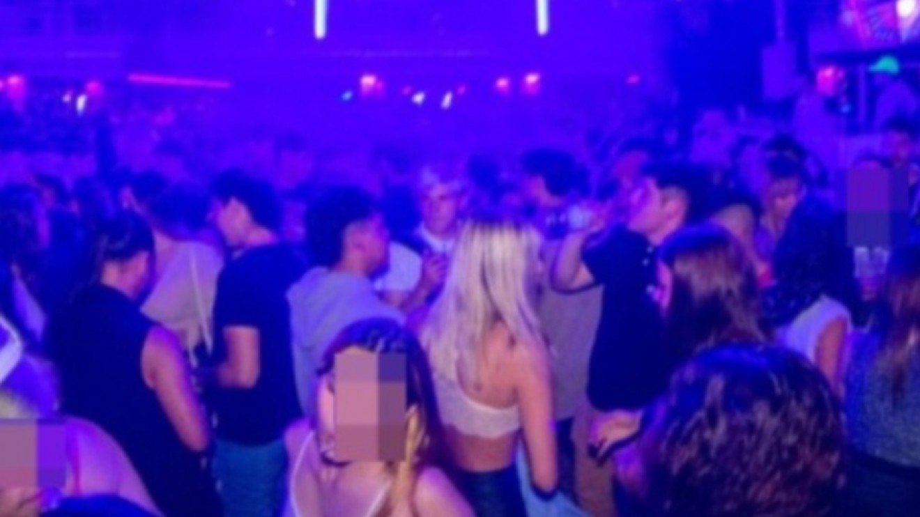 Una pelea fuera de un boliche terminó con tres jóvenes demorados, entre ellos un menor