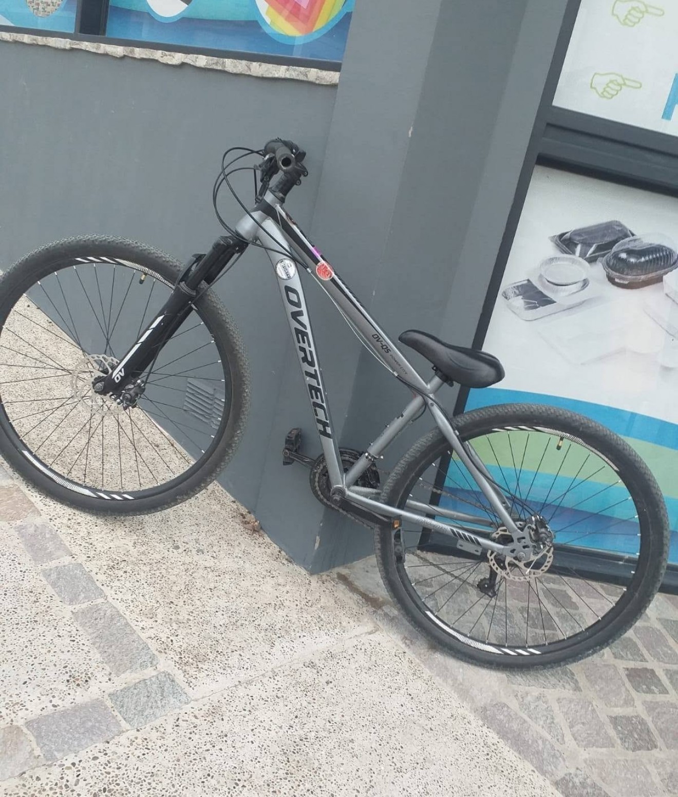 Final feliz en Madryn: recuperaron la bicicleta que le habían robado a un chico
