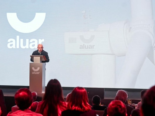 Sastre destacó el potencial productivo de Madryn tras la inauguración del parque eólico de Aluar
